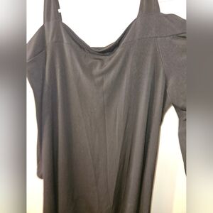 Womans Unbranded Black Off The Shoulder Blouse